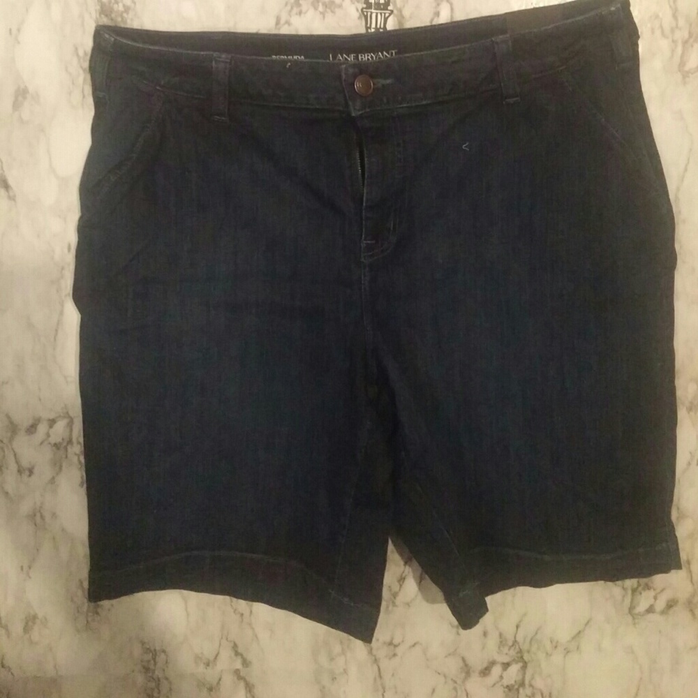 Lane Bryant Bermuda shorts